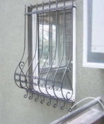 pencere korkuluk